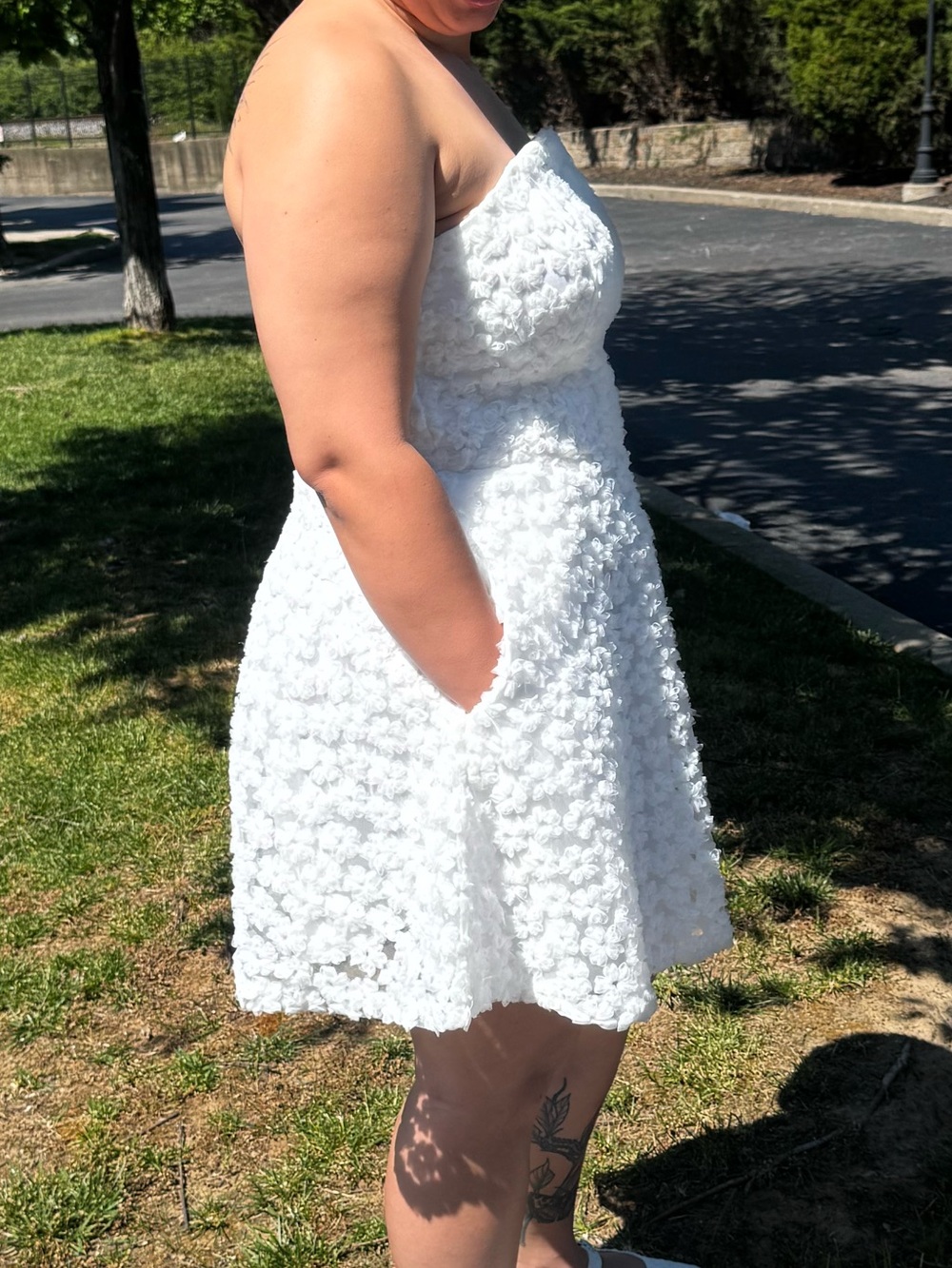 Anthropologie White Strapless Floral Appliqué Mini Dress - Picture 4 of 4